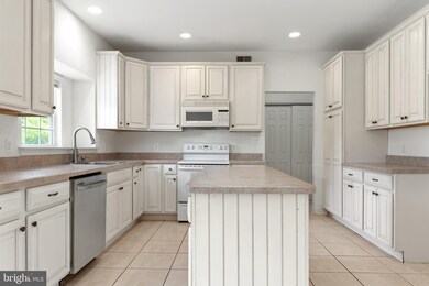 26 Antis St, Pemberton, NJ 08068 - photo 3