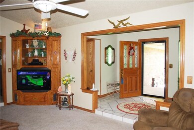 6020 Panda Way, Oklahoma City, OK 73165 - photo 7