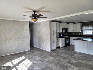 52 Meadowview Dr, New Bloomfield, PA 17068 - photo 5