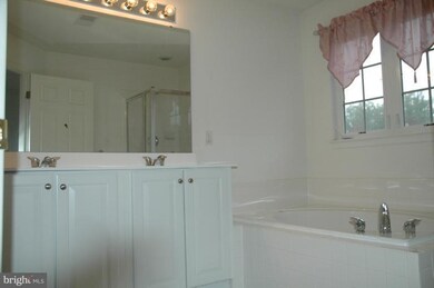 1457 Pangbourne Way, Hanover, MD 21076 - photo 3