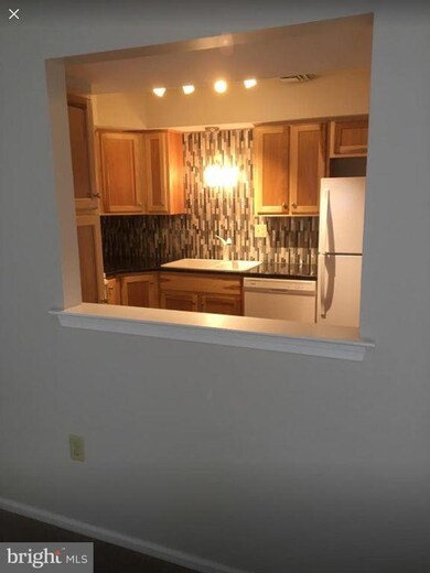 538 Newbury Ct, Sellersville, PA 18960 - photo 3