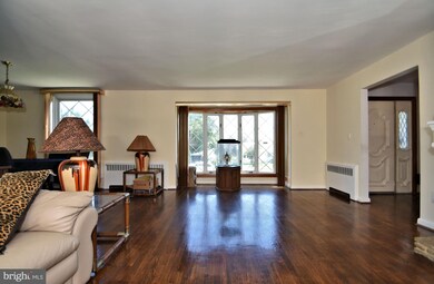 3 Taylor Rd, Conshohocken, PA 19428 - photo 5