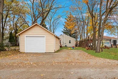 405 S Lewis Ave, Waukegan, IL 60085 - photo 3