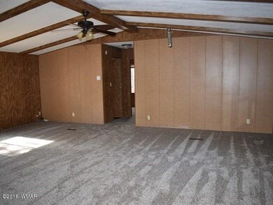 003_Living Room