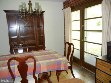 3506 Fullerton St, Beltsville, MD 20705 - photo 6