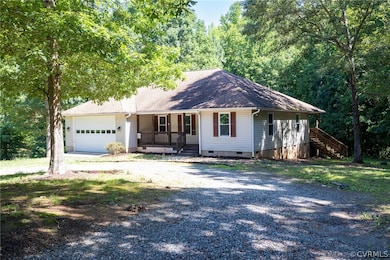 1305 Eastham Rd, Bumpass, VA 23024 - photo 2