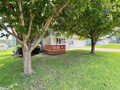 1852 Quint Ave, Carroll, IA 51401 - photo 3