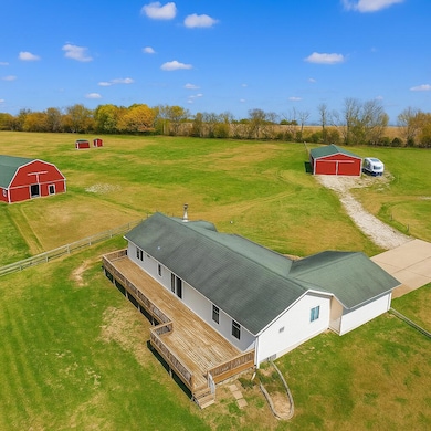 4314 W Hickory Rd, Hickory Corners, MI 49060 - photo 4