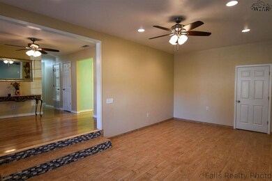 1307 Hunt St, Wichita Falls, TX 76302 - photo 7