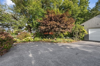 9 Boiling Spring Ave, Westerly, RI 02891 - photo 3