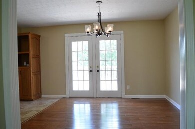 113 Old Danville Rd, Harrodsburg, KY 40330 - photo 5