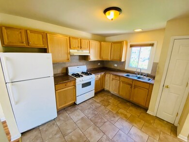 17591 Winston Dr, Country Club Hills, IL 60478 - photo 5