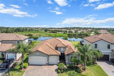 10061 Avalon Lake Cir, Fort Myers, FL 33913 - photo 4