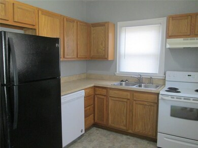 242 N 7th Ave, Beech Grove, IN 46107 - photo 5