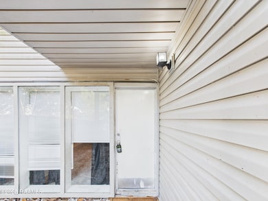 CAM04246G0-PR0183-STILL003