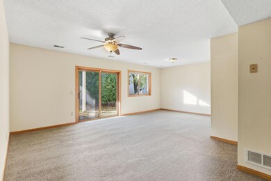 9235 E Point Douglas Ln S, Cottage Grove, MN 55016 - photo 3