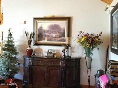 007_Living Room