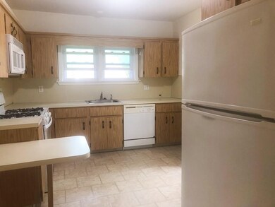 92 Mill St unit 2, Newton Center, MA 02459 - photo 4