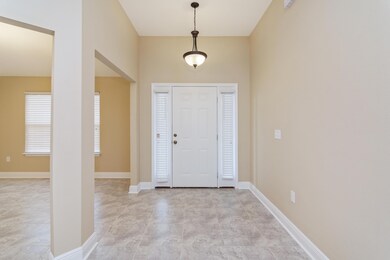 5609 N Brook Dr, Crestview, FL 32539 - photo 2