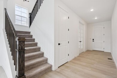 25020 E Pacific Dr, Aurora, CO 80013 - photo 3