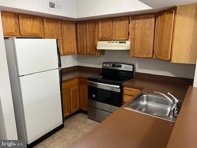 402 Gregorys Way, Voorhees, NJ 08043 - photo 3