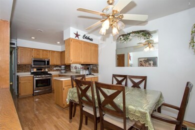 DINING ROOM AREA