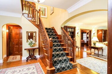 007-Foyer-4087122-medium