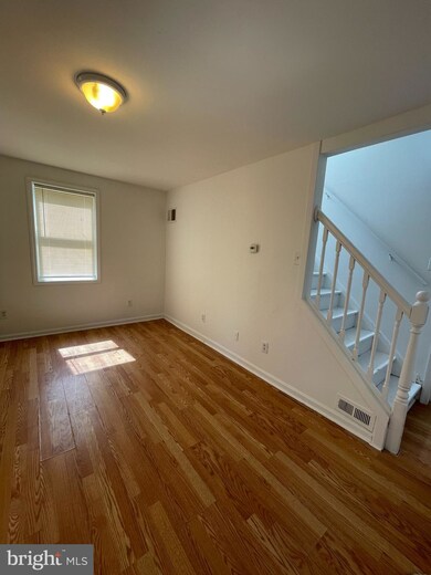 2890 Tuckahoe Rd, Camden, NJ 08104 - photo 7