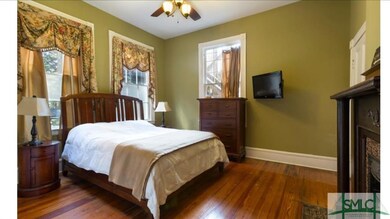 15 E Jones St unit Parlor 1-B, Savannah, GA 31401 - photo 7