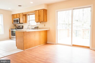 1815 Shenandoah River Dr, Harpers Ferry, WV 25425 - photo 6