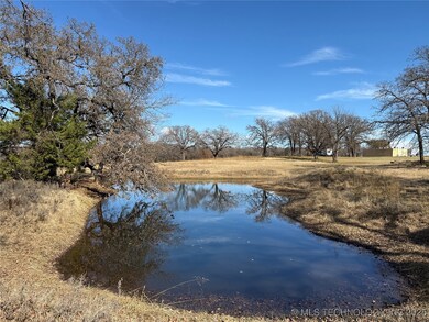 8141 Furrh Rd, Wilson, OK 73463 - photo 7