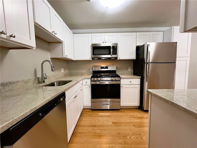 395 Mendon Rd unit A12, North Smithfield, RI 02896 - photo 5