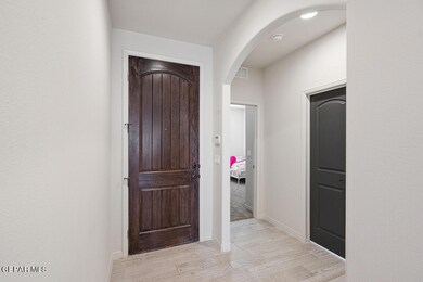 12801 Woolstone-2