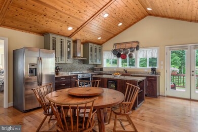 431 Timberland Manor Dr, Bentonville, VA 22610 - photo 6