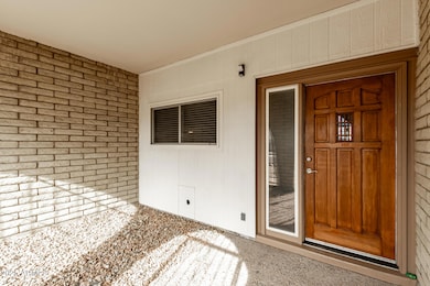 9225 N 40th Dr, Phoenix, AZ 85051 - photo 4