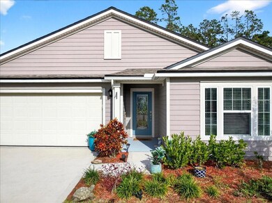 140 Crepe Myrtle Ct, Palm Coast, FL 32164 - photo 2