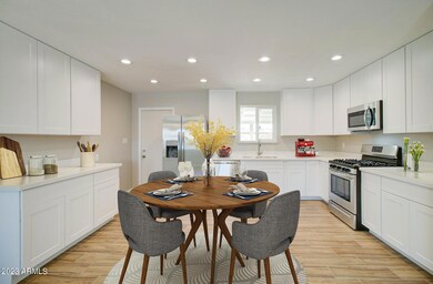 16872520884_Kitchencopy