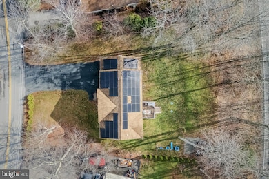 2127 Warwick Cir, Tobyhanna, PA 18466 - photo 3