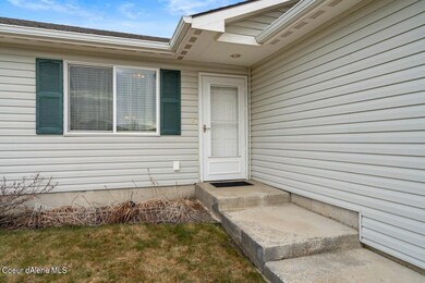 front door / entry