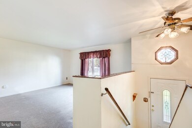 237 Roth Ave, Taneytown, MD 21787 - photo 3