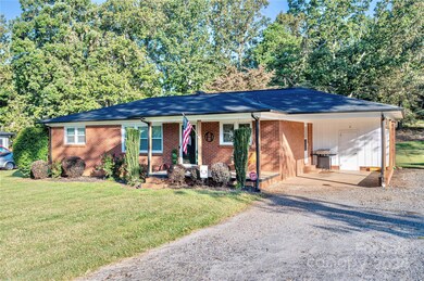 1763 Cameron Rd, Lincolnton, NC 28092 - photo 3