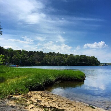 6 Azalea Ln, South Yarmouth, MA 02664 - photo 3