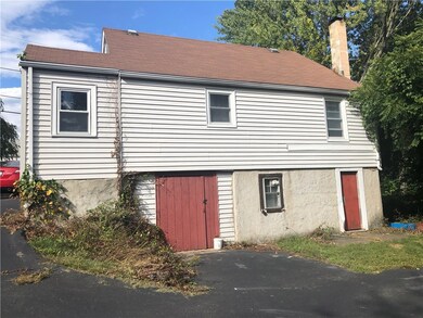 198 Bertenshaw Rd, Woonsocket, RI 02895 - photo 3