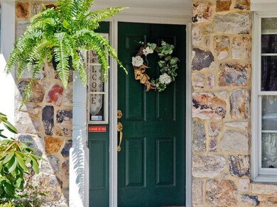 2332 Cromwell Rd, Stroudsburg, PA 18360 - photo 3