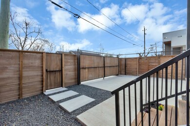 3105 Brewster St, Houston, TX 77026 - photo 5