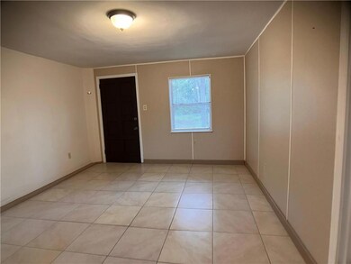 64575 Highway 41 unit B, Pearl River, LA 70452 - photo 2