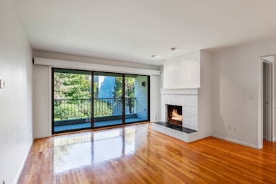 50 Allerton Place unit B, Marblehead, MA 01945 - photo 4