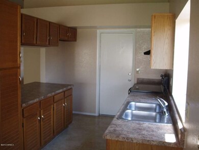 134 W Ivyglen St, Mesa, AZ 85201 - photo 4