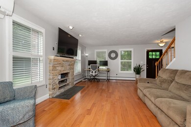 151 Davis St, Northborough, MA 01532 - photo 7