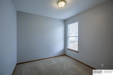 2312 Quartz Dr, Papillion, NE 68046 - photo 5